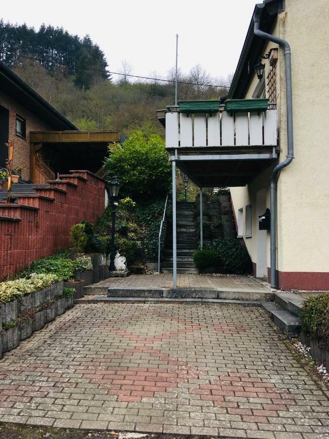 Ferienwohnung am Nürburgring/Wintersport Arft Acht Exterior foto