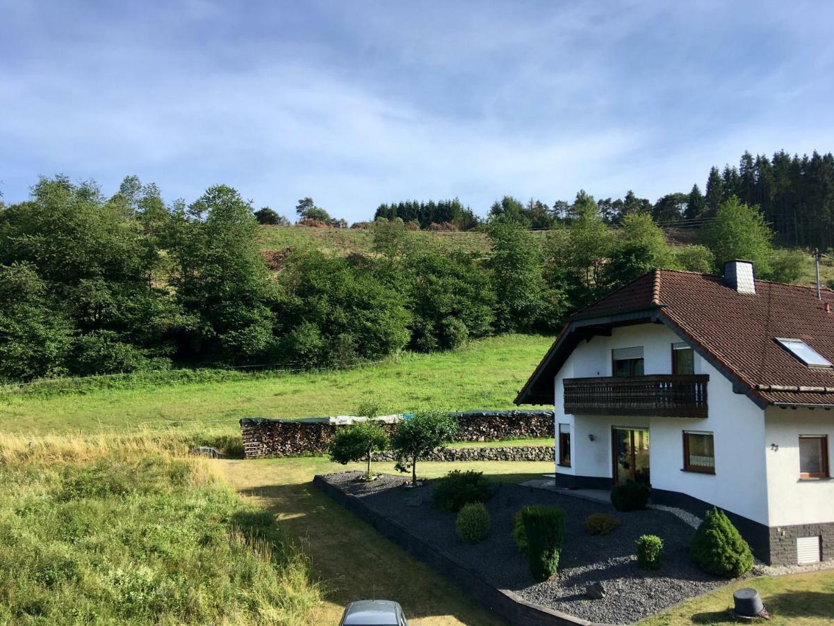 Ferienwohnung am Nürburgring/Wintersport Arft Acht Exterior foto